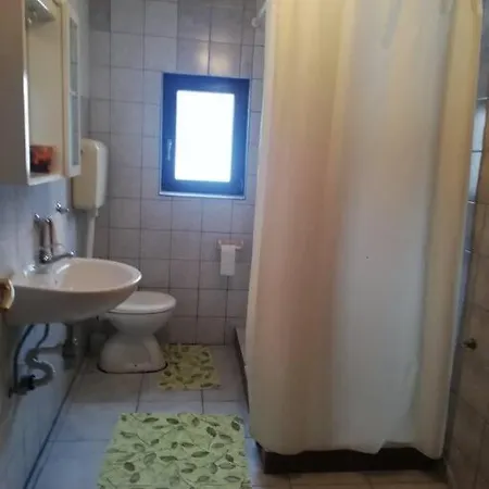 Desktop - Mountain House * Kupres (Canton 10)